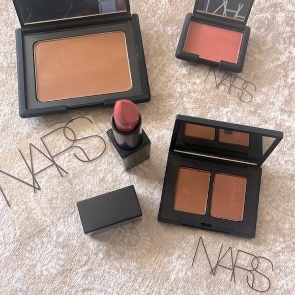 Brand New NARS Bundle Laguna Bronzer Surabaya Eyeshadow Blush & Anita Lipstick - Picture 14 of 14